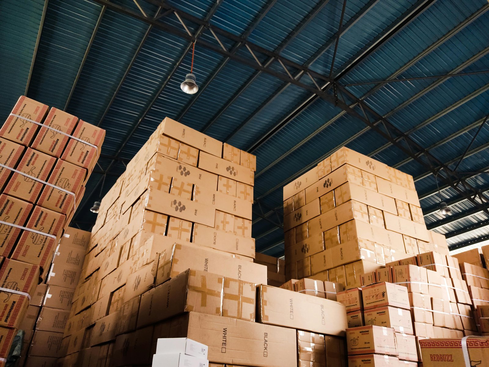Warehouse operations for export trading company Canada